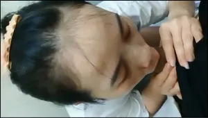 Eny quảng nam lén lút bú liếm cho bạn gái trong phòng tắm