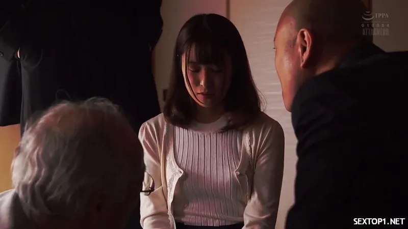 Con gái bán thân giúp bố ghi sổ nợ giang hồ